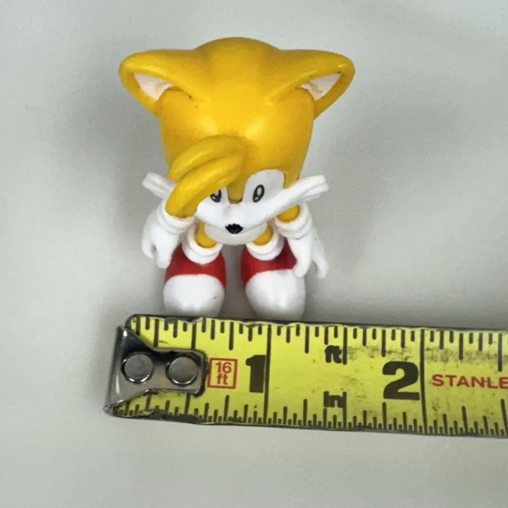 2 SEGA Jakks Sonic The Hedgehog Knuckles Tails Action Figure 2.5